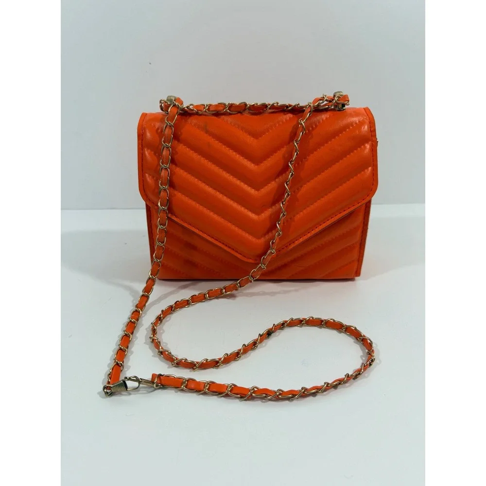 Unbranded Crossbody Bag Womens Small Orange Good Chevron Quilted Gold Chain
